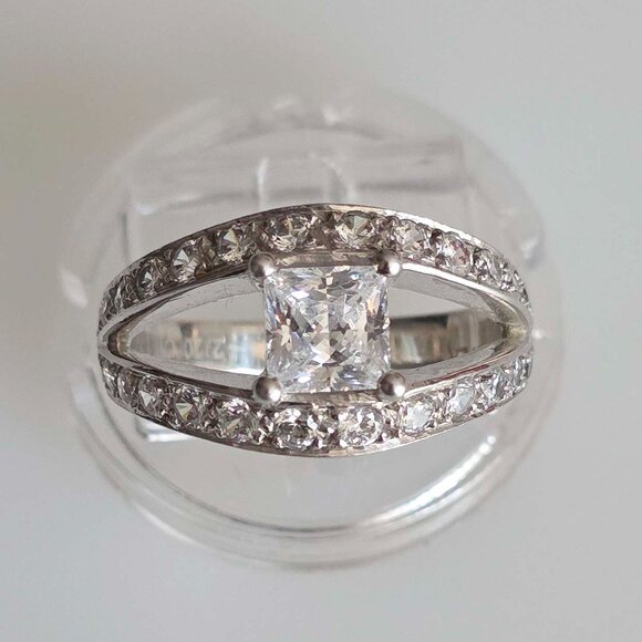 Sterling Silver Princess Cut CZ Ring - Picture 3 of 8